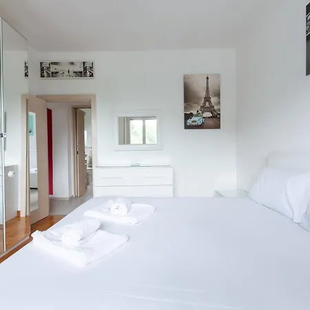 Easytopstay - San Siro Large Flat 아파트
