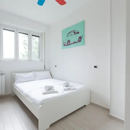 San Siro Large Flat *