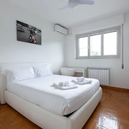 Apartment San Siro Large Flat *