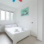 Easytopstay - San Siro Large Flat *
